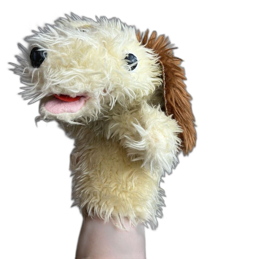 POSSUM TROT Dog Hand Puppet VTG 70s White Fuzzy Education Spot Shaggy Silly 1975